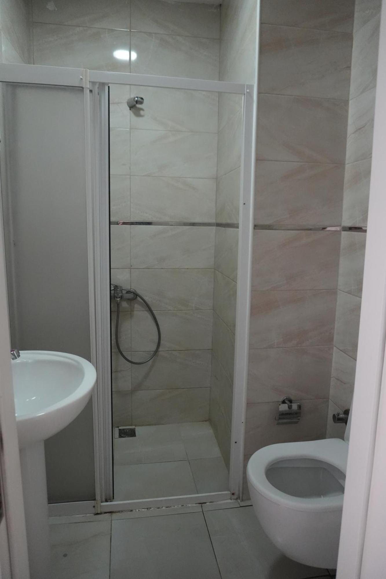 Sabiha Hanim Yurdu Only Male Estambul Exterior foto